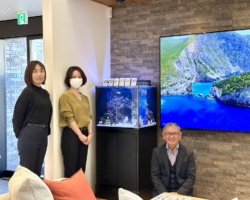 山里社長とスタッフさん😊📷
